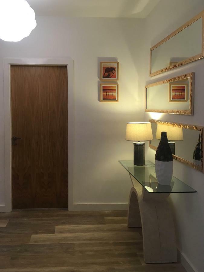 Luxury 1 Bed Apartment In City Centre With Parking Chester Exterior foto